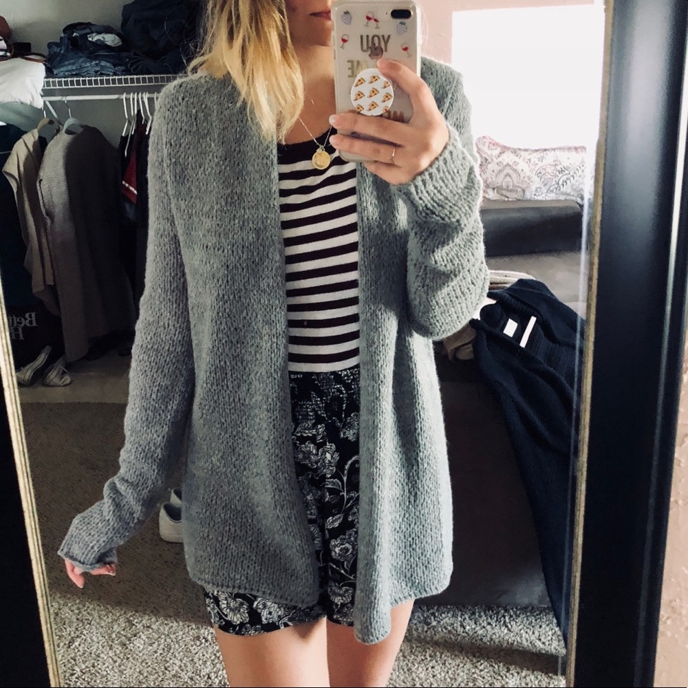 • hollister grey wool cardi •